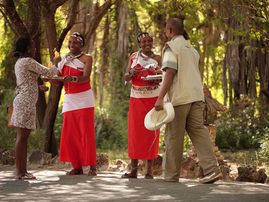 Sarova Shaba Game Lodge Archers Post Zewnętrze zdjęcie