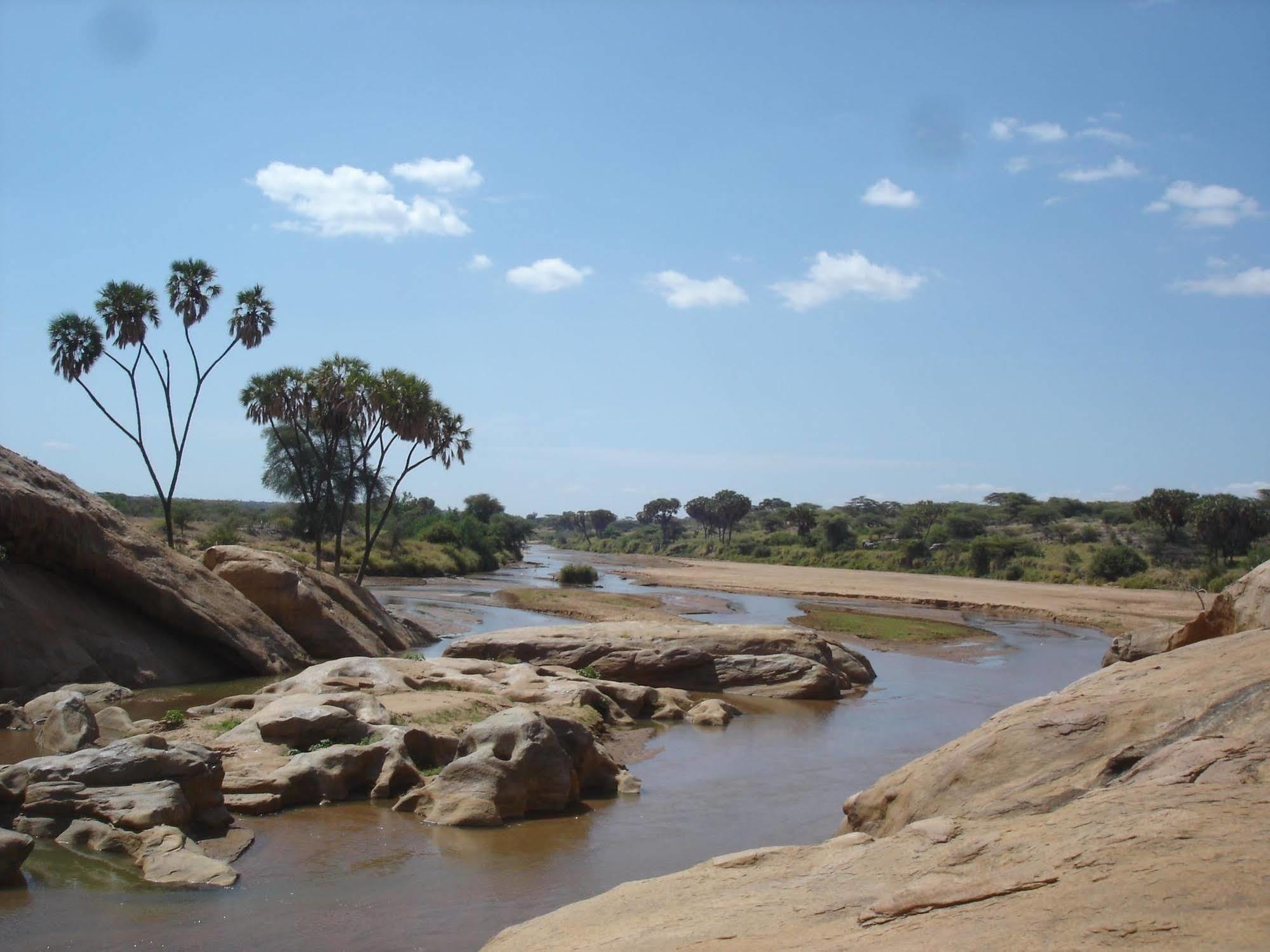 Sarova Shaba Game Lodge Archers Post Zewnętrze zdjęcie