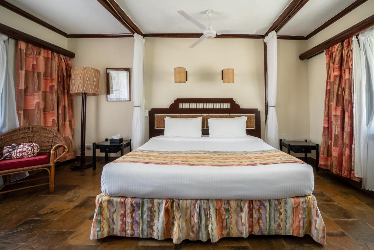 Sarova Shaba Game Lodge Archers Post Zewnętrze zdjęcie