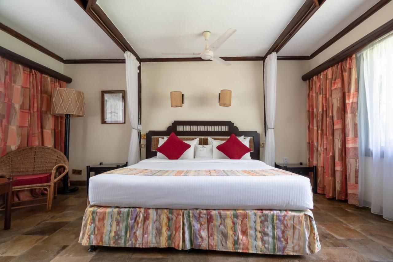 Sarova Shaba Game Lodge Archers Post Zewnętrze zdjęcie