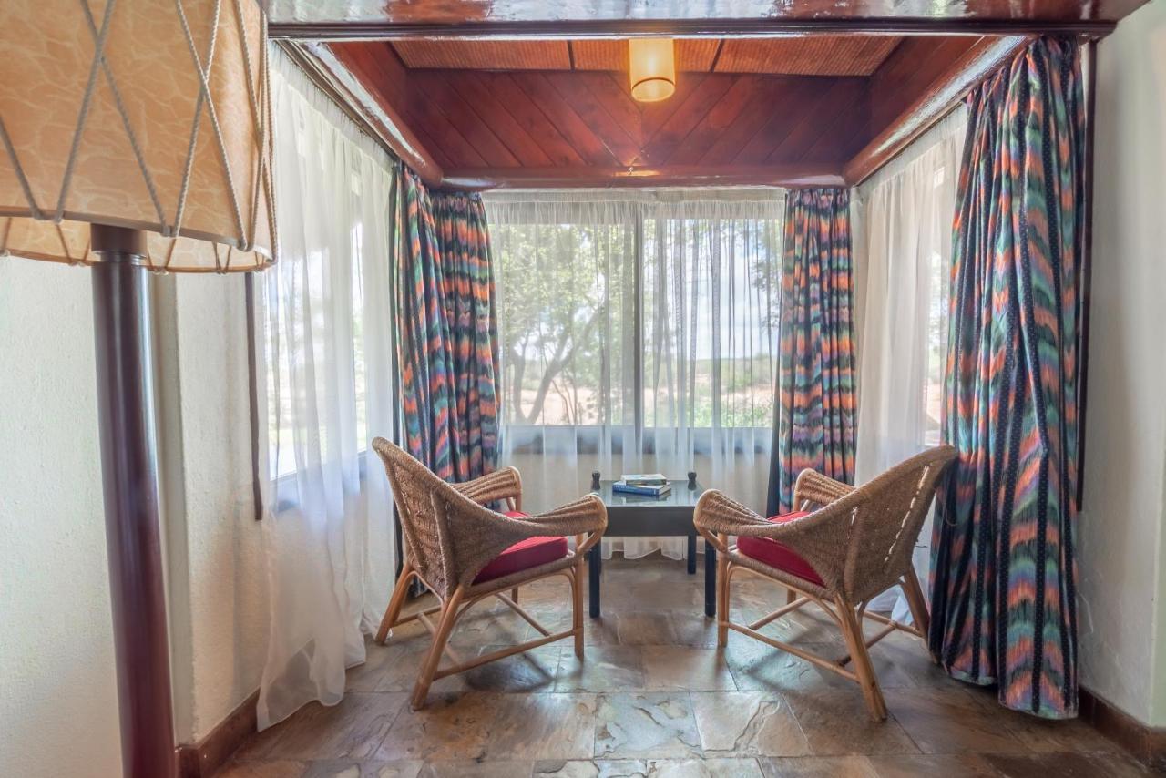 Sarova Shaba Game Lodge Archers Post Zewnętrze zdjęcie
